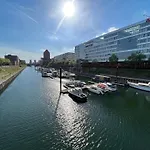 Penthouse-wohnung Am Innenhafen Apartman *