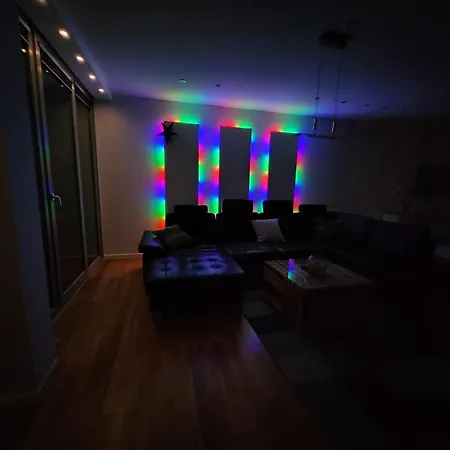 Penthouse-wohnung Am Innenhafen Apartman *