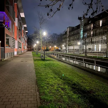 Penthouse-wohnung Am Innenhafen 杜伊斯堡