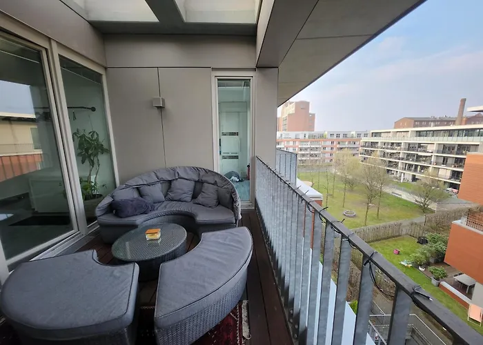Penthouse-wohnung Am Innenhafen 公寓 *
